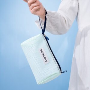 Netted Pouch Organizer